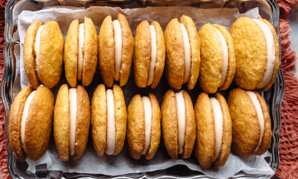 Carrot Cake Whoopie Pies